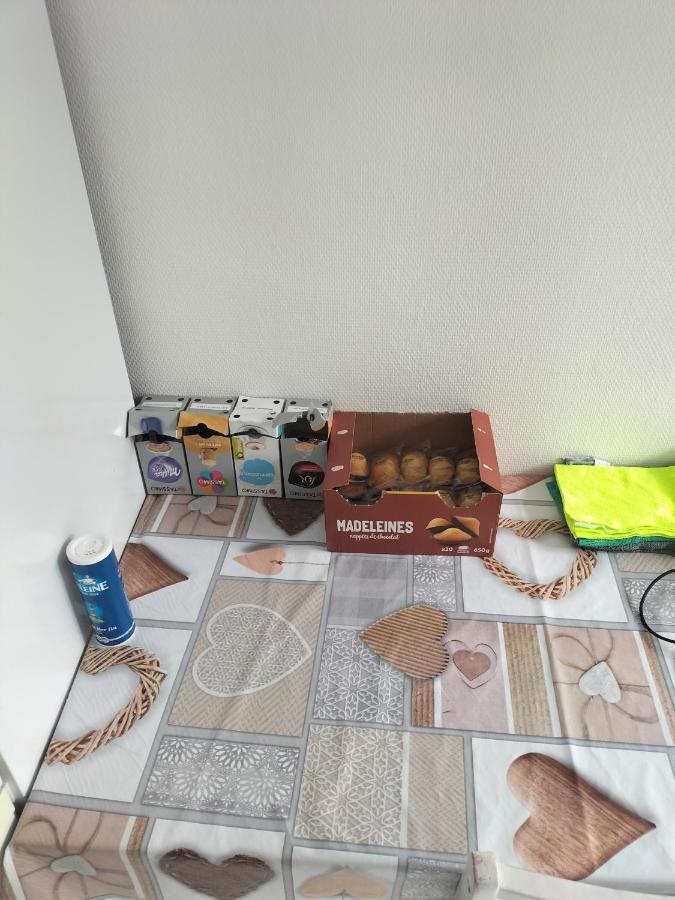 Joli Appartement Proche Metro Lione Esterno foto